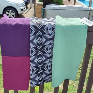 Lot of 3 NWT lularoe Cassie XS skirts